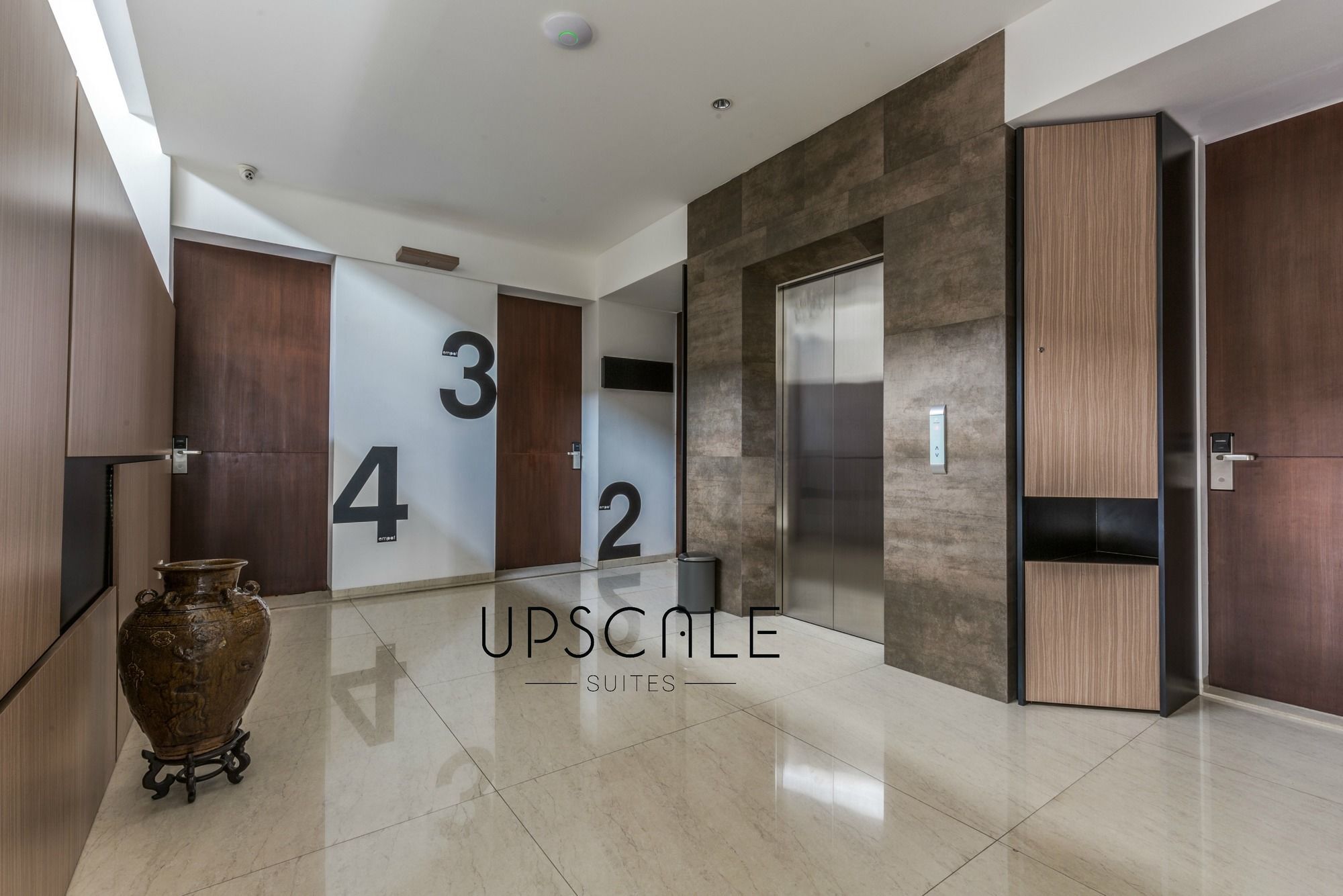อัพสเกล สวีท Hotel จาการ์ตา ภายนอก รูปภาพ